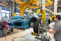 Porsche Cuts Outlook as Aluminium Shortage Threatens Production