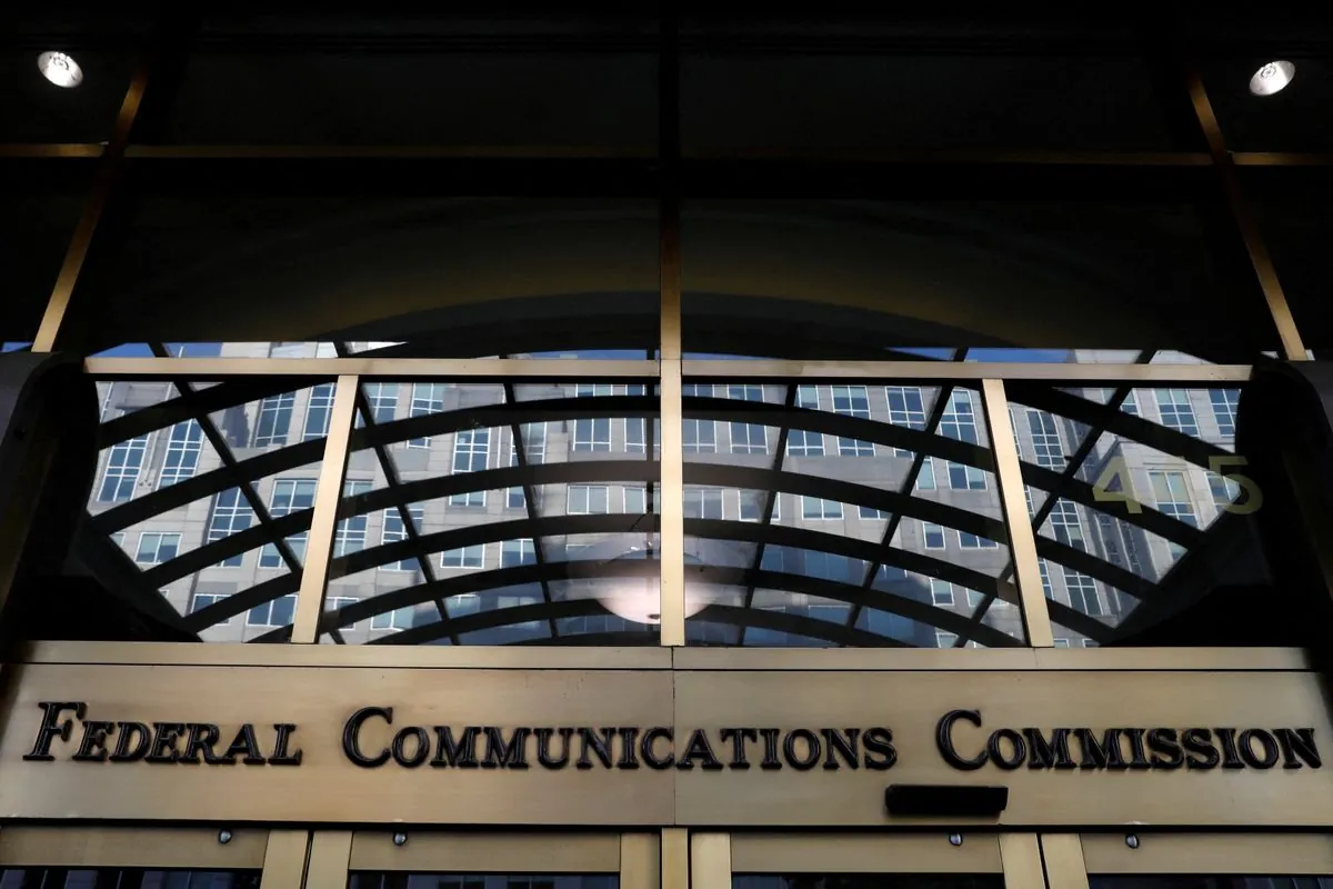 U.S. Court Halts FCC's Net Neutrality Reinstatement, Scheduling Autumn Hearing
