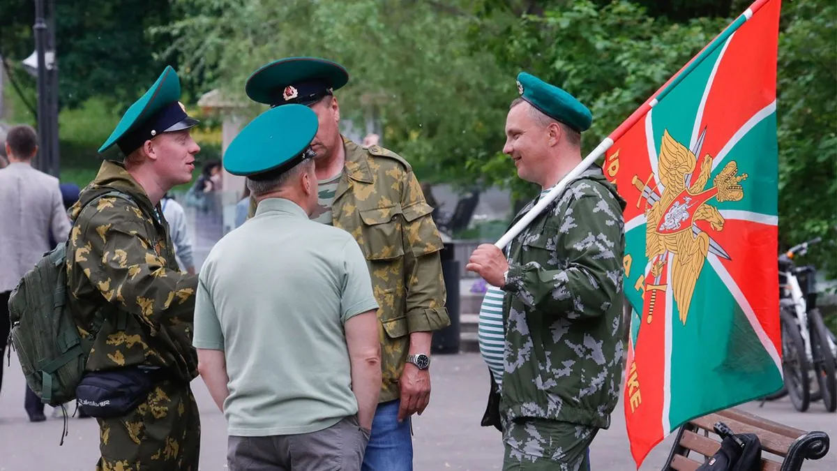 Russian Forces Repel Alleged Ukrainian Border Incursion in Kursk Region
