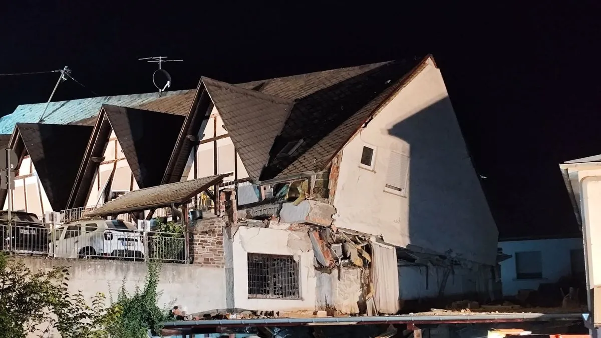 Hotel Collapse in German Wine Town Leaves One Dead, Eight Trapped