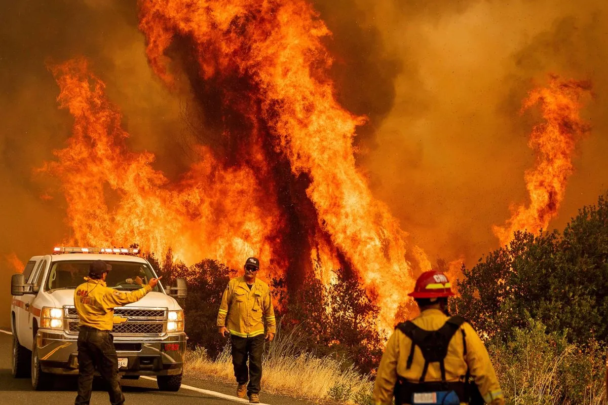 California Battles Expanding Park Fire as New Blaze Emerges