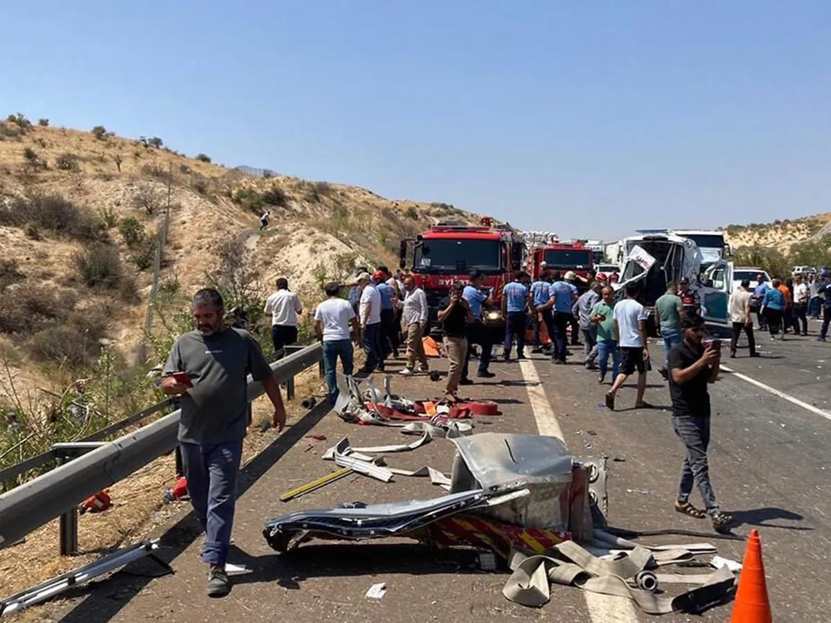 fatal-bus-crash-in-turkey-claims-9-lives-injures-26-near-polatli