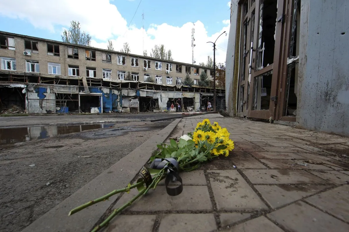 Russian Artillery Strikes Supermarket in Eastern Ukraine, Causing Casualties