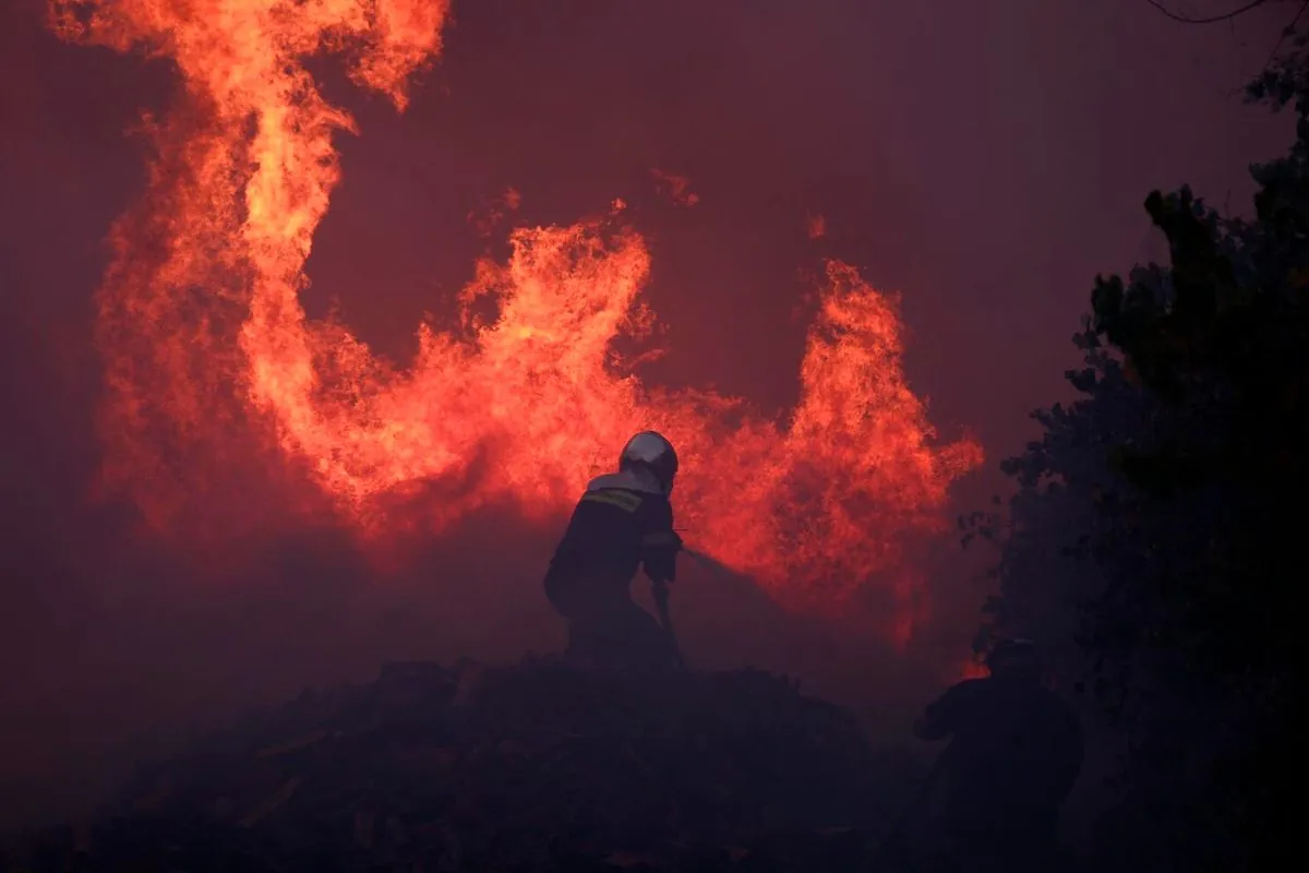 Greece Battles Wildfires Near Athens as International Aid Arrives