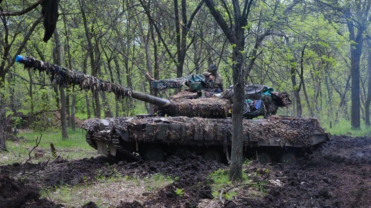 Ukrainian Forces Launch Surprise Incursion into Russia's Kursk Region