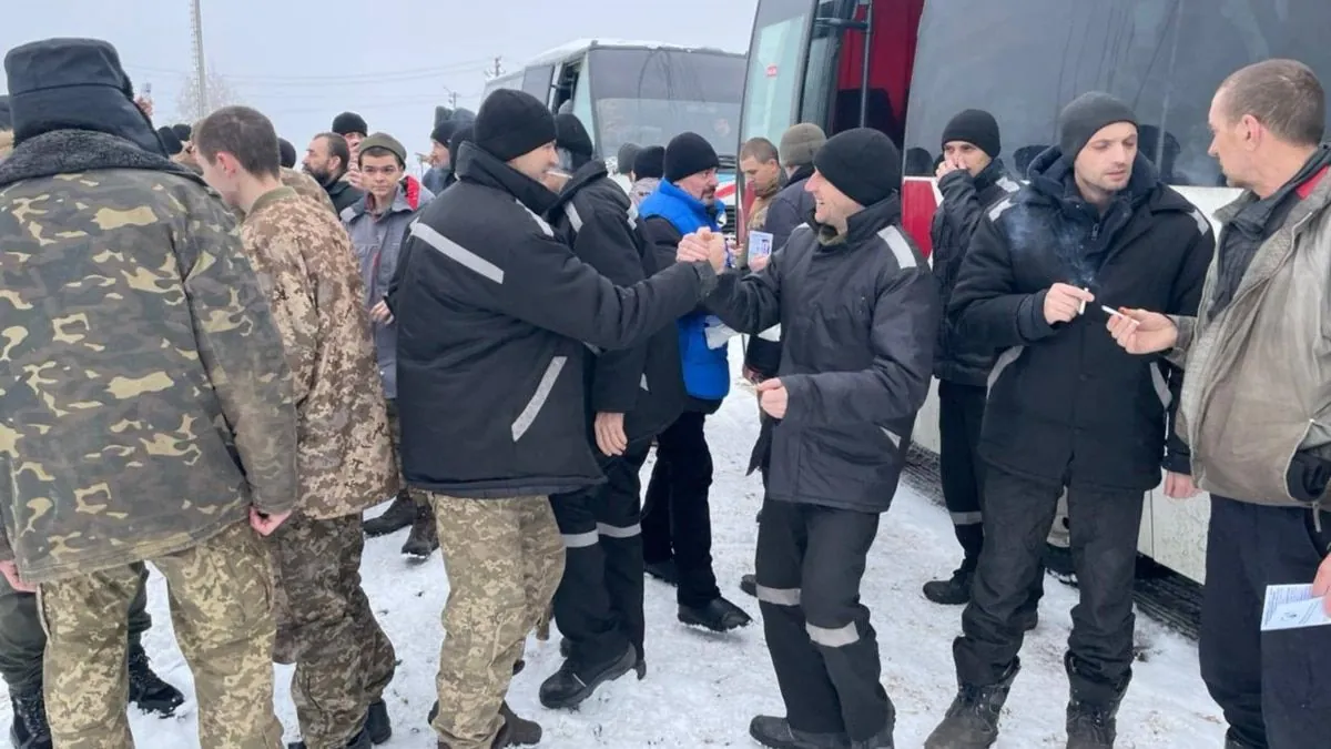 Young Russian Conscripts Captured in Ukraine: A Test for Both Nations