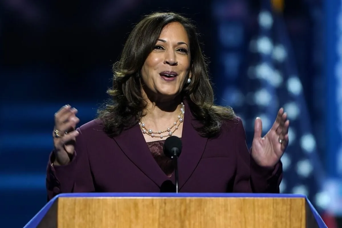 harris-takes-center-stage-as-dnc-kicks-off-in-chicago