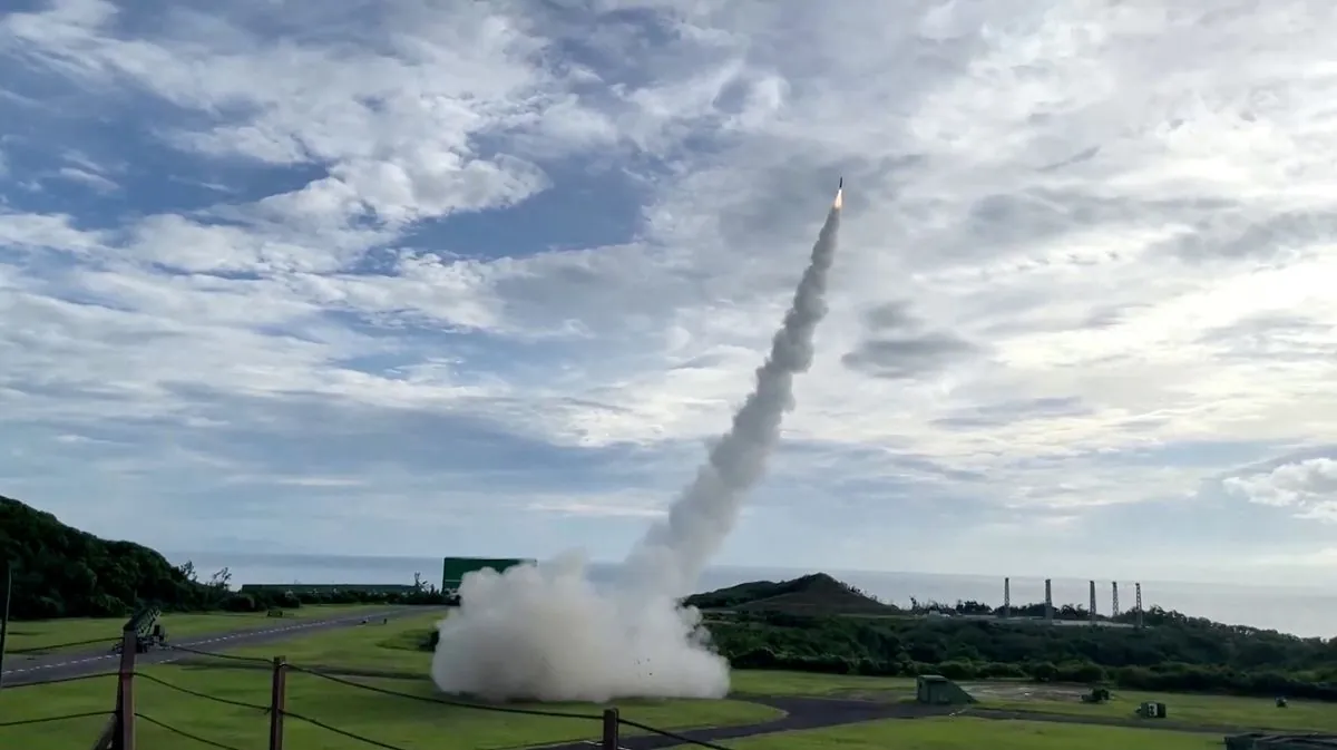 taiwan-showcases-missile-prowess-in-strategic-defense-demonstration