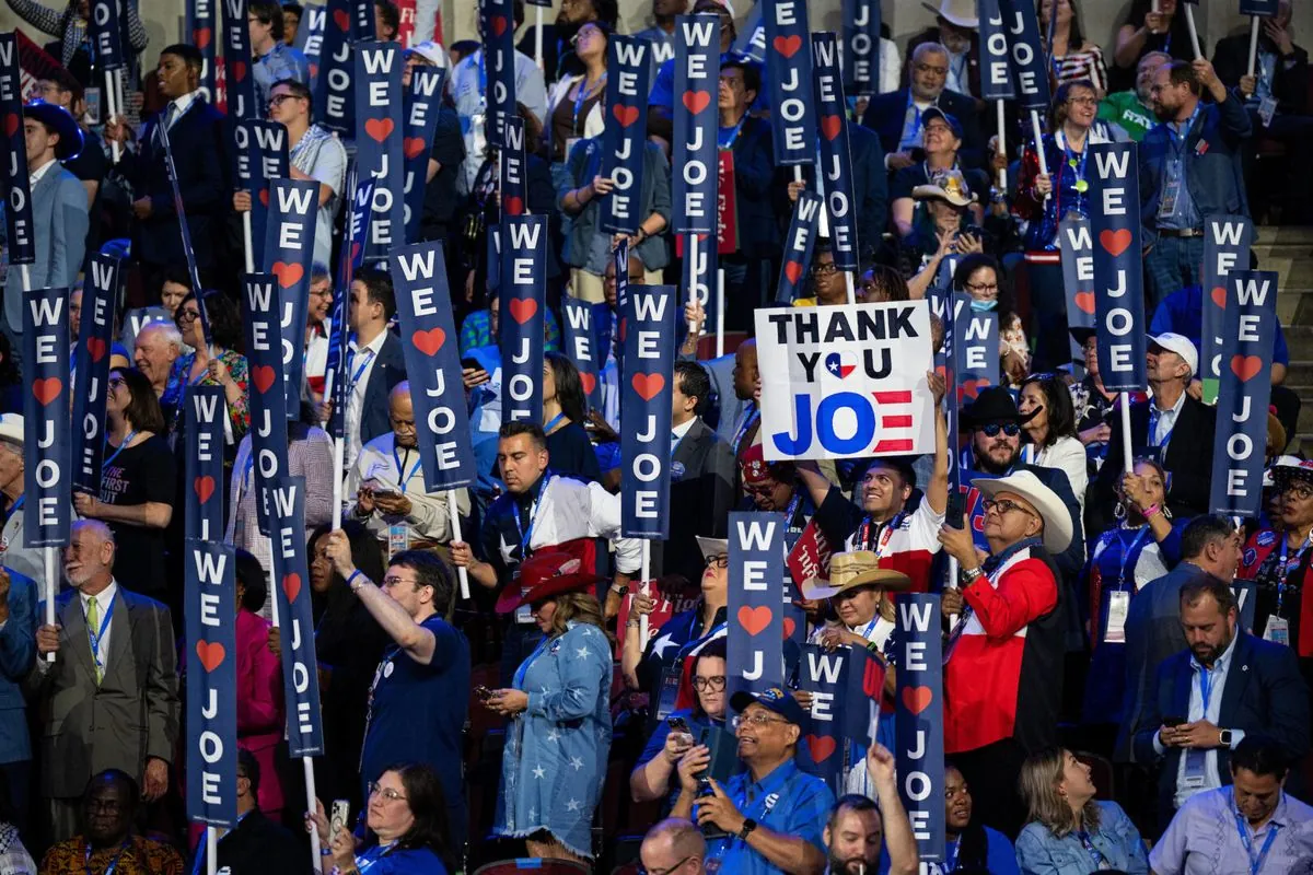 democratic-conventions-choreographed-sign-waving-behind-the-scenes