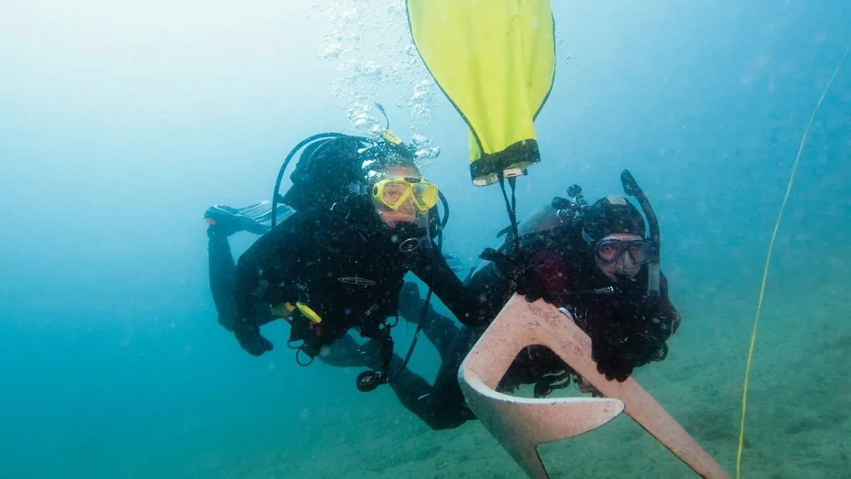 two-more-bodies-recovered-from-sunken-yacht-off-sicilian-coast