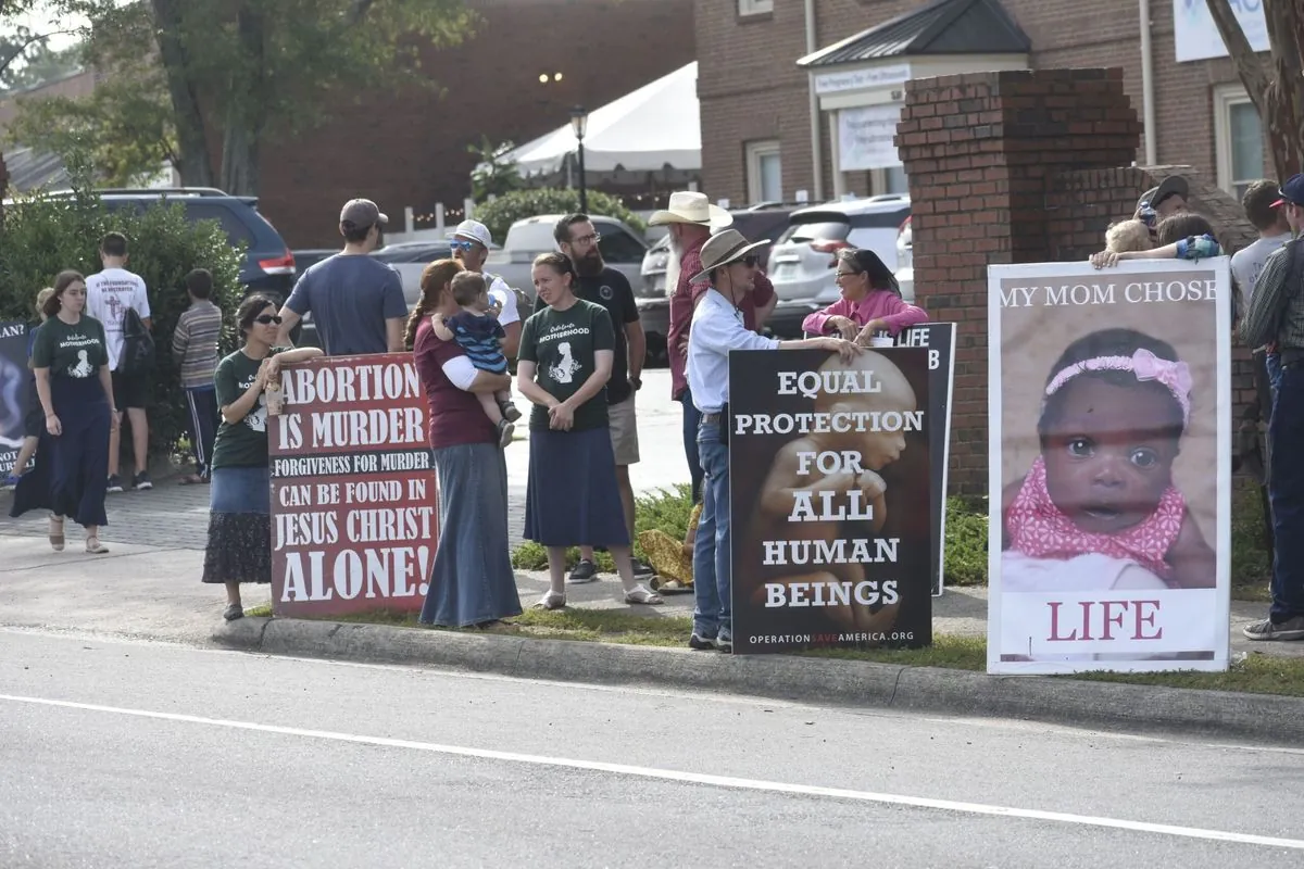 seven-anti-abortion-activists-convicted-for-clinic-obstruction-in-michigan