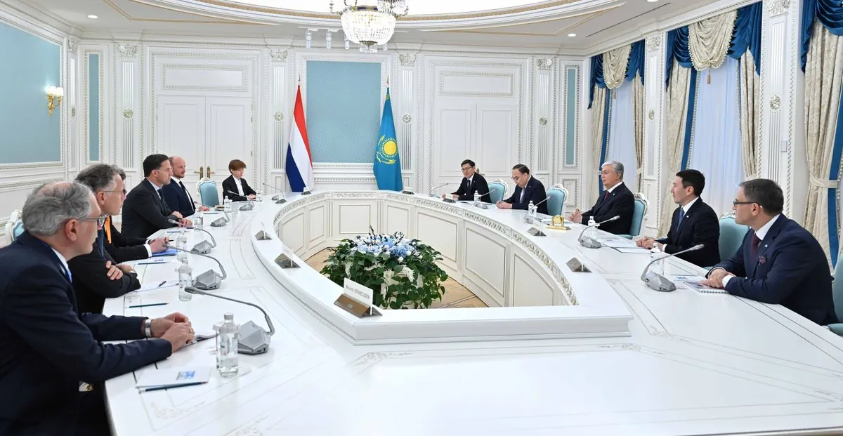 dutch-pm-implements-mobile-device-ban-in-cabinet-meetings