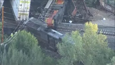 Freight Train Collision in Boulder Causes Damage and Minor Injuries