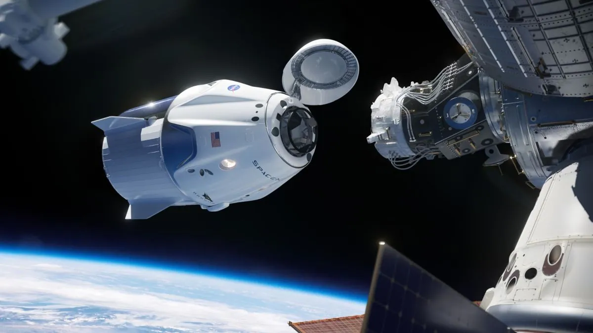 NASA Opts for SpaceX Over Boeing for Astronaut Return Mission