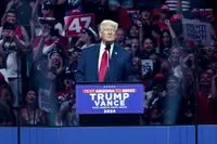 Trump's Campaign Struggles Amid Democratic Convention Counterprogramming