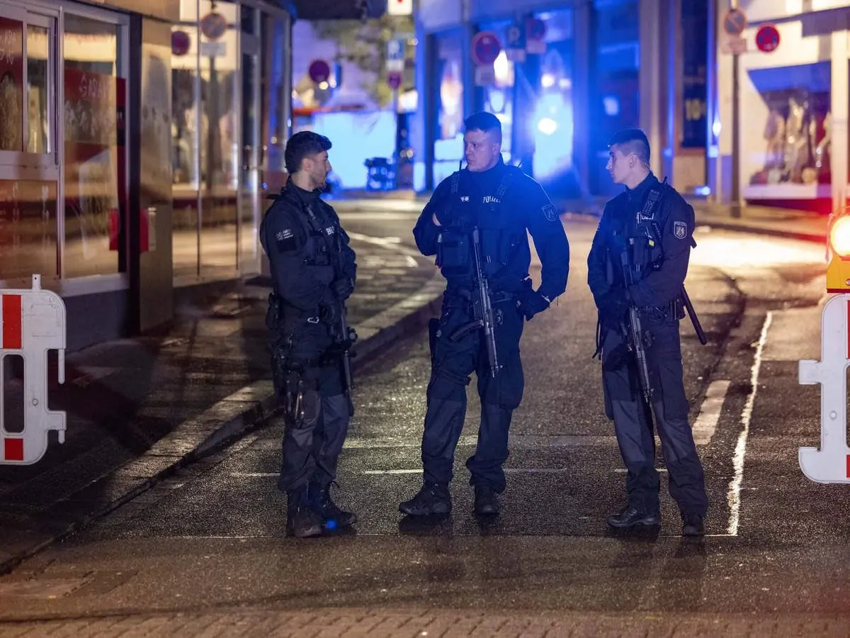 Suspect Surrenders in Deadly Solingen Knife Attack, ISIS Claims Unverified