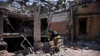 Reuters Safety Adviser Killed in Eastern Ukraine Hotel Missile Strike