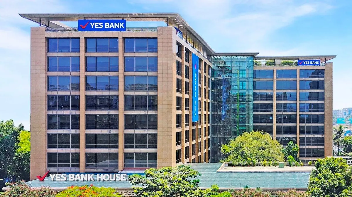 yes-bank-removes-financial-markets-head-amid-ownership-restructuring