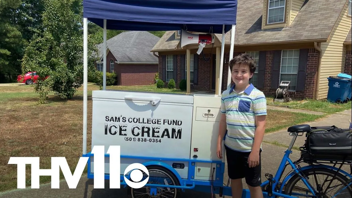 12-Year-Old's Ice Cream Stand Shutdown Sparks Community Fundraising Frenzy