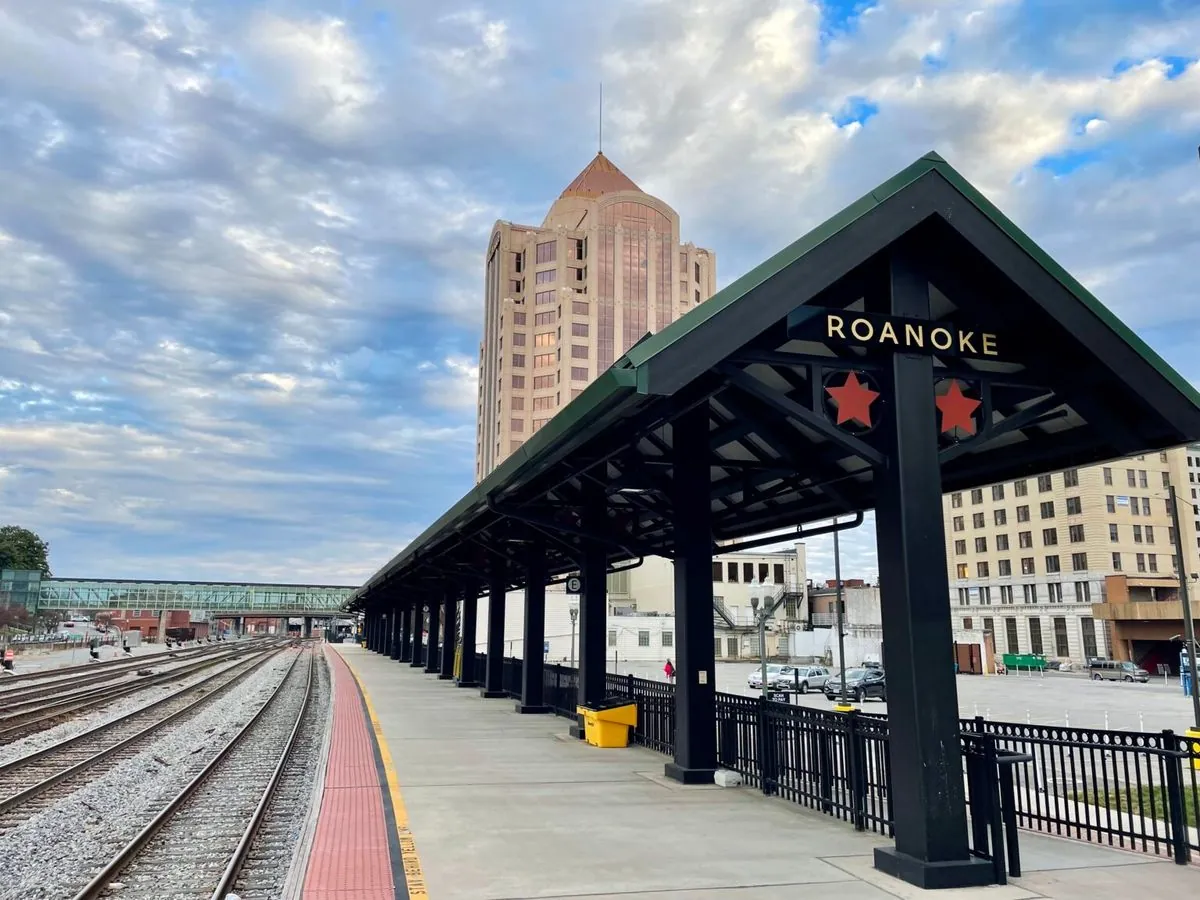 Virginia Expands Rail Services in Southwest and Northern Regions