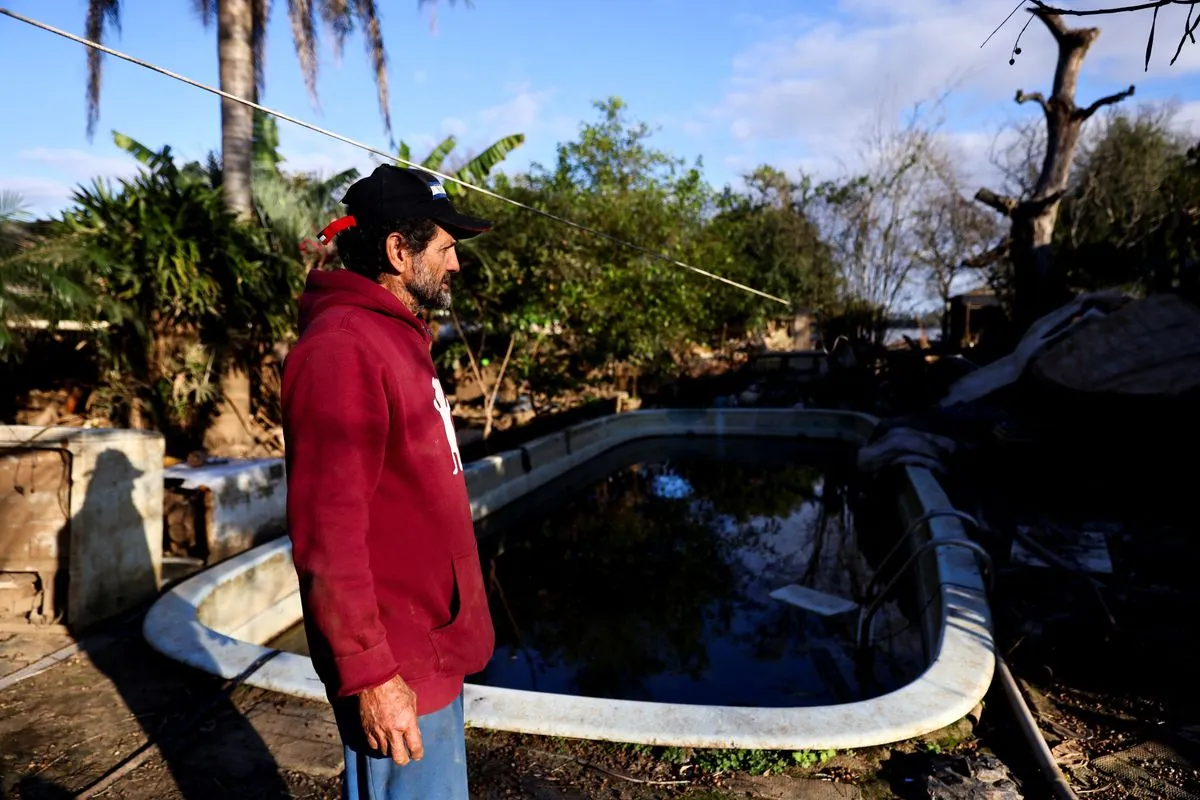 brazilian-familys-resilience-living-under-bridge-with-44-animals-after-flood