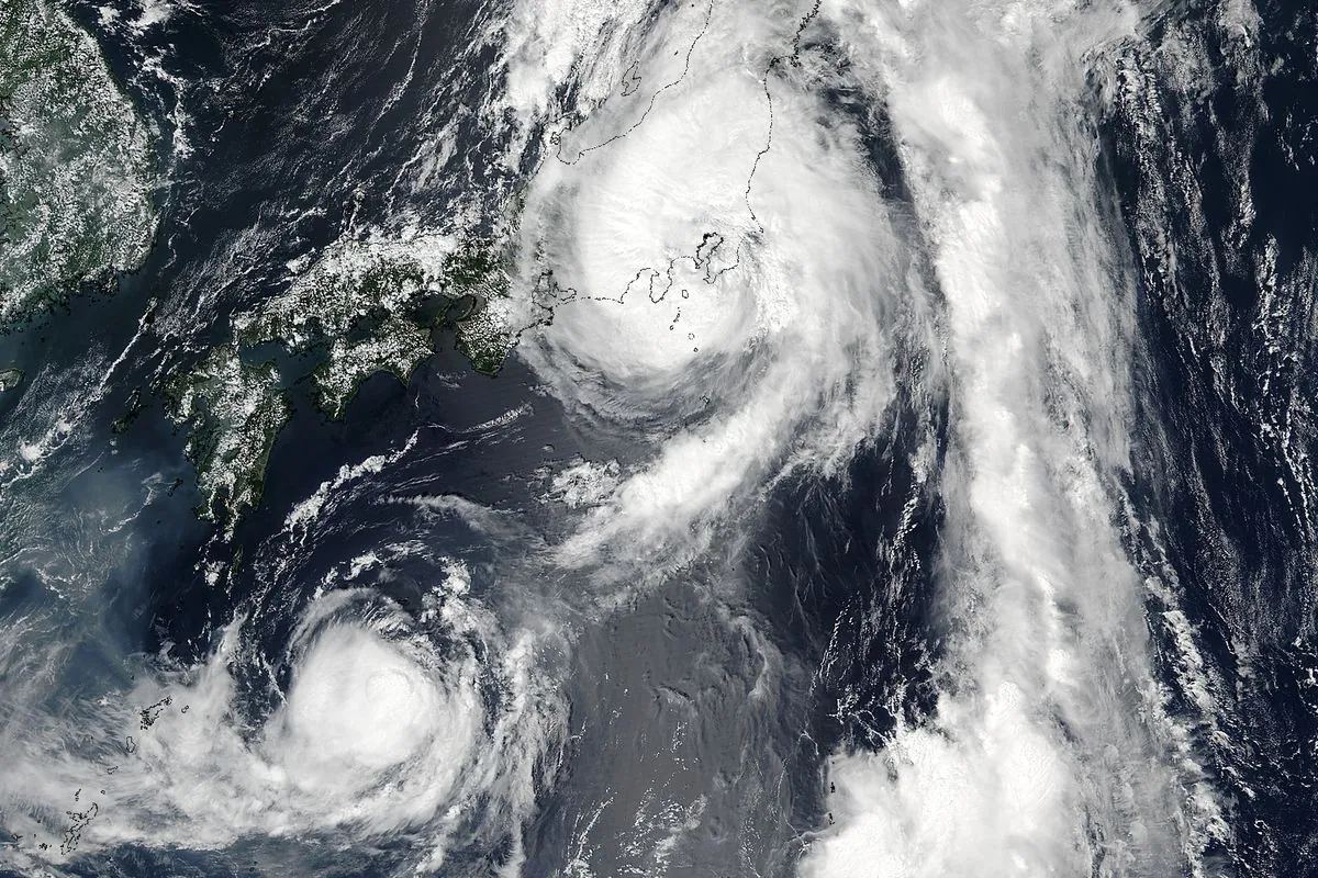 Tropical Storm Shanshan Lingers Over Japan, Causing Widespread Damage