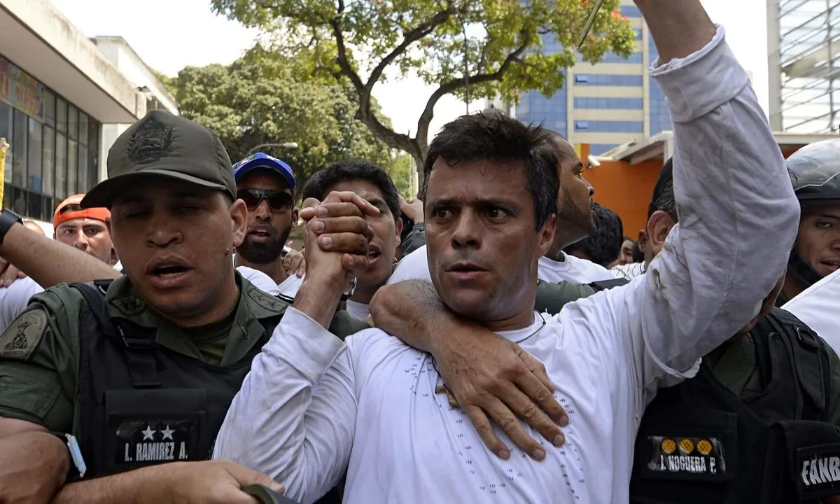 Venezuela Frees Dozens of Teenage Protesters Amid Election Dispute