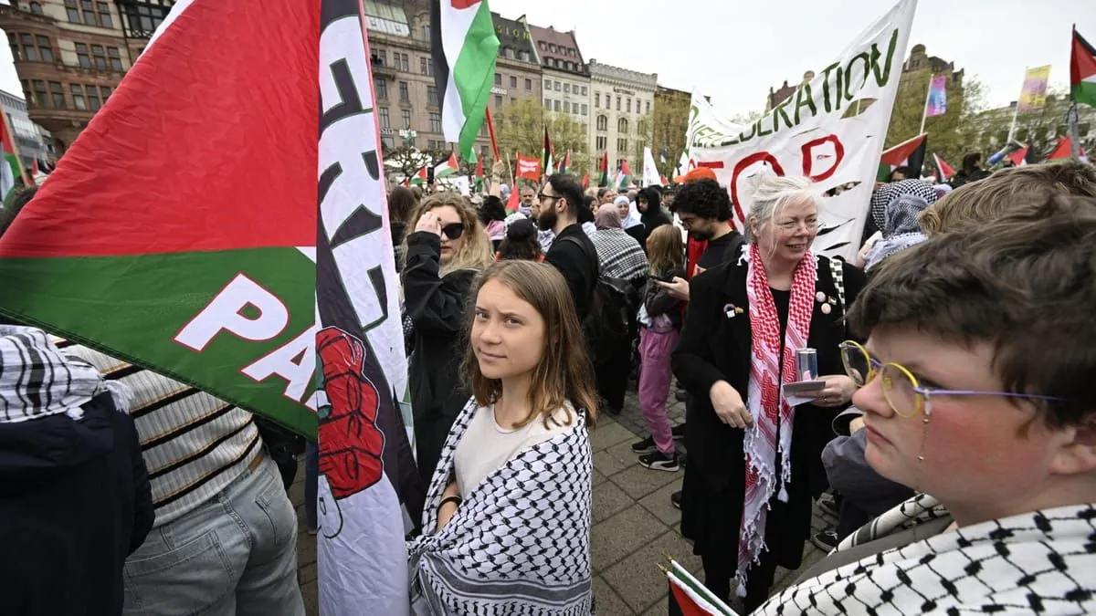 climate-activist-greta-thunberg-detained-at-pro-palestinian-protest-in-copenhagen