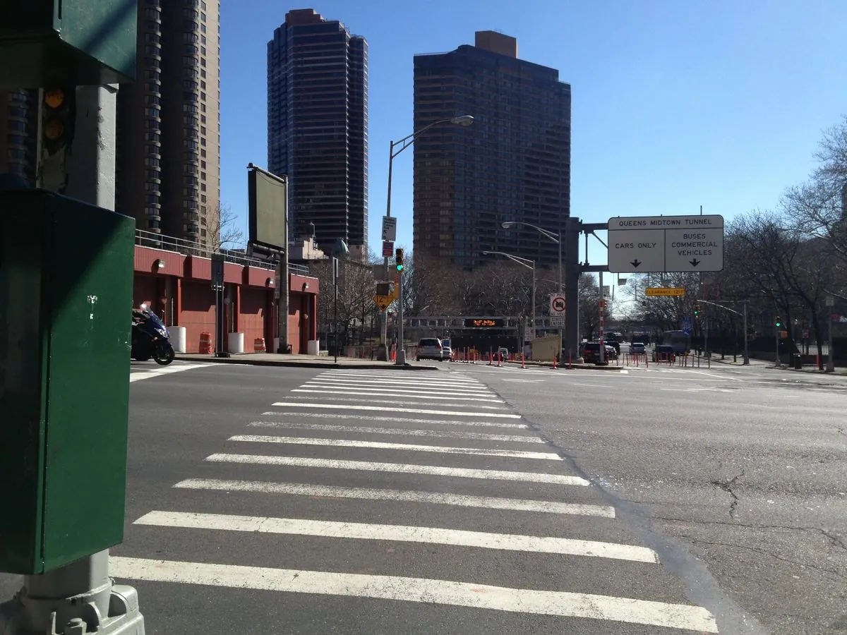 nycs-queens-midtown-tunnel-leaks-after-accidental-drilling-incident