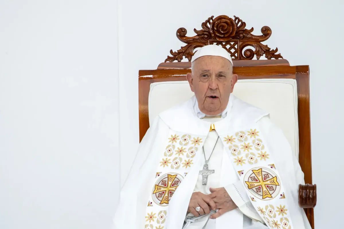 Pope Francis Concludes Indonesia Visit, Heads to Papua New Guinea