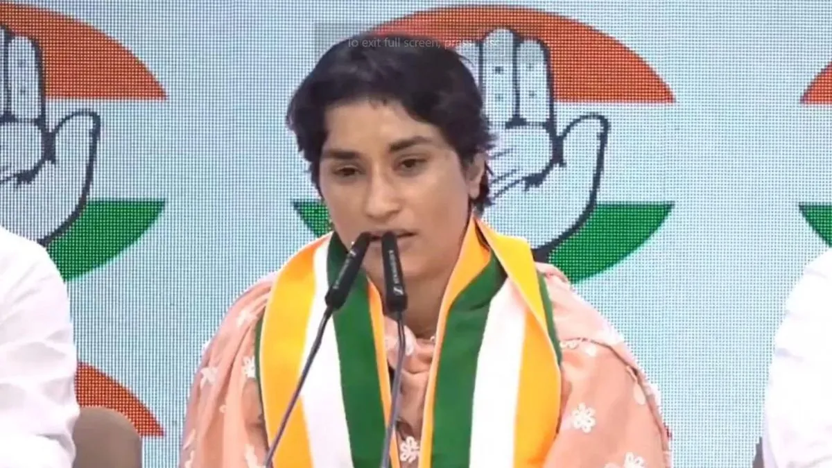 indian-olympic-wrestlers-join-congress-party-amid-controversy