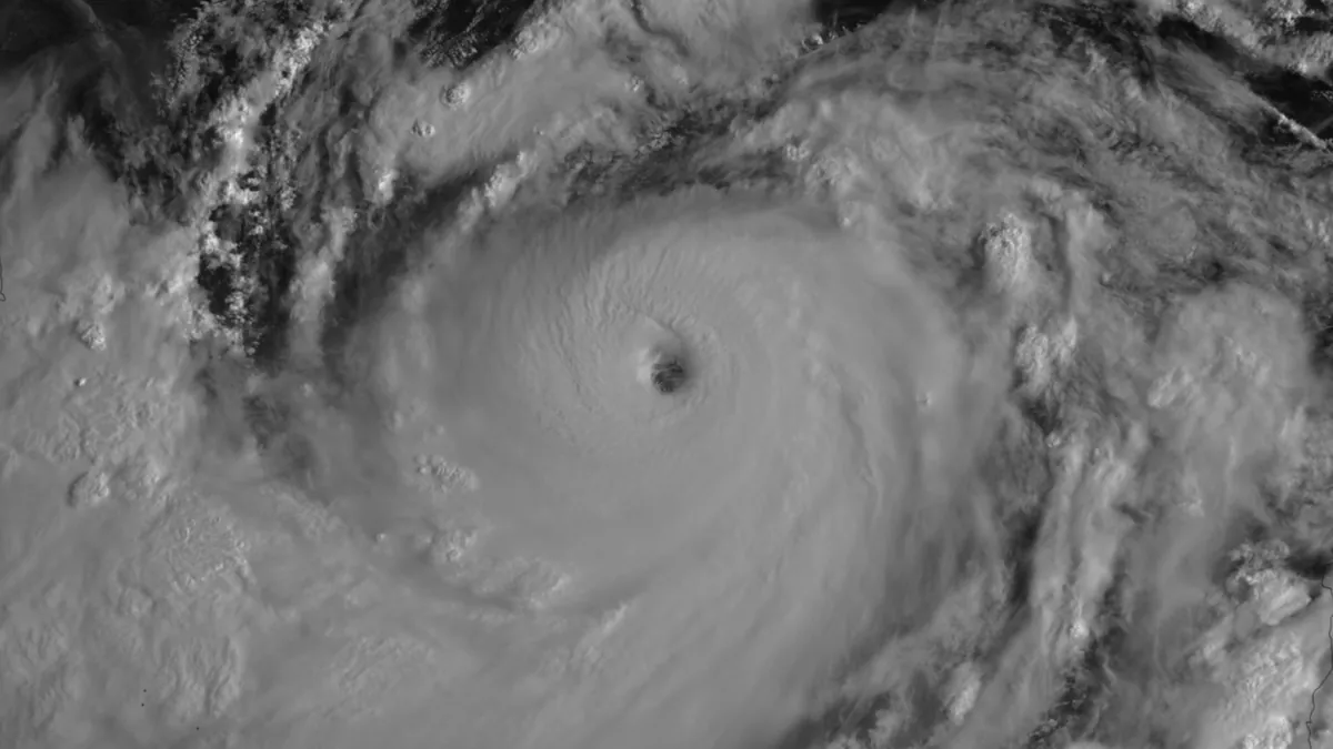 Super Typhoon Yagi Batters Hainan, Heads Towards Vietnam