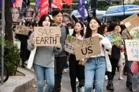 Massive Climate Protest in Seoul Demands Stronger Government Action