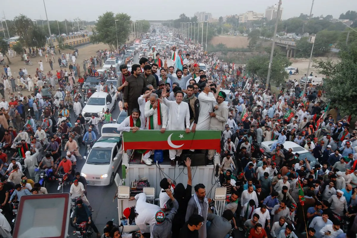 thousands-rally-in-islamabad-for-ex-pm-imran-khans-release