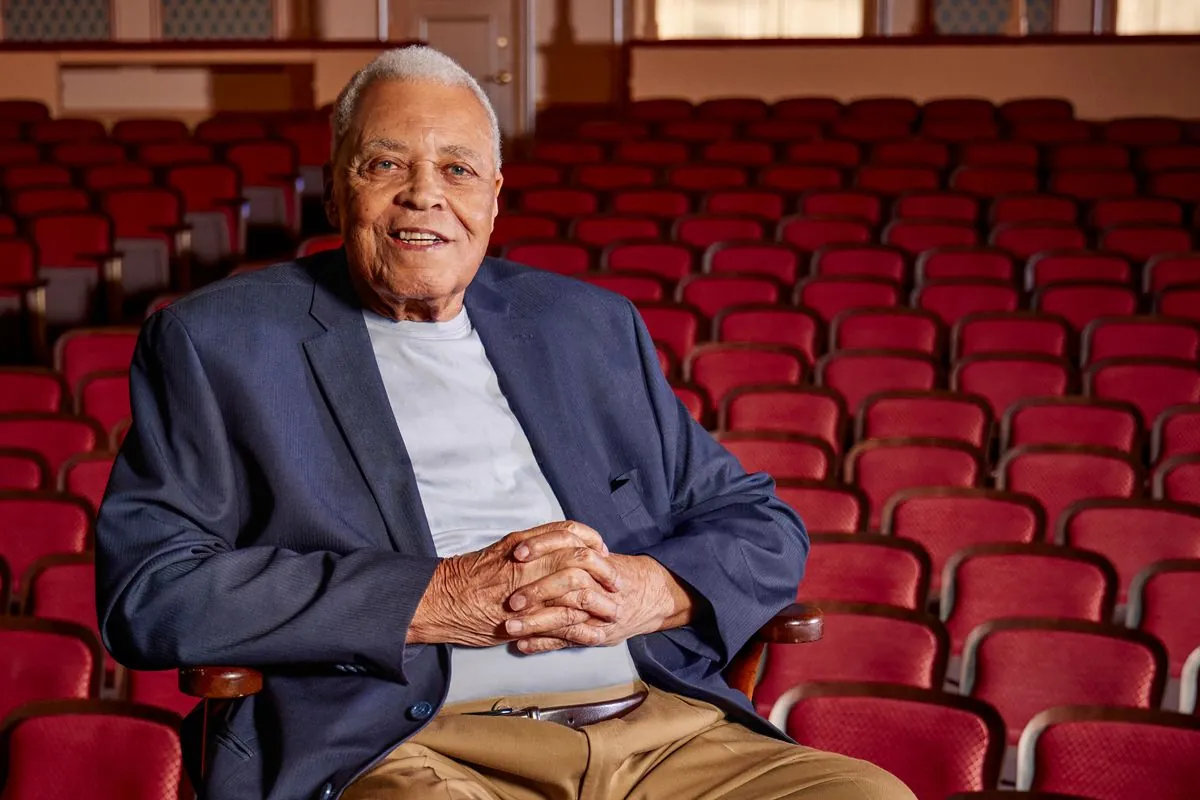 james-earl-jones-a-titan-of-stage-and-screen-passes-at-93