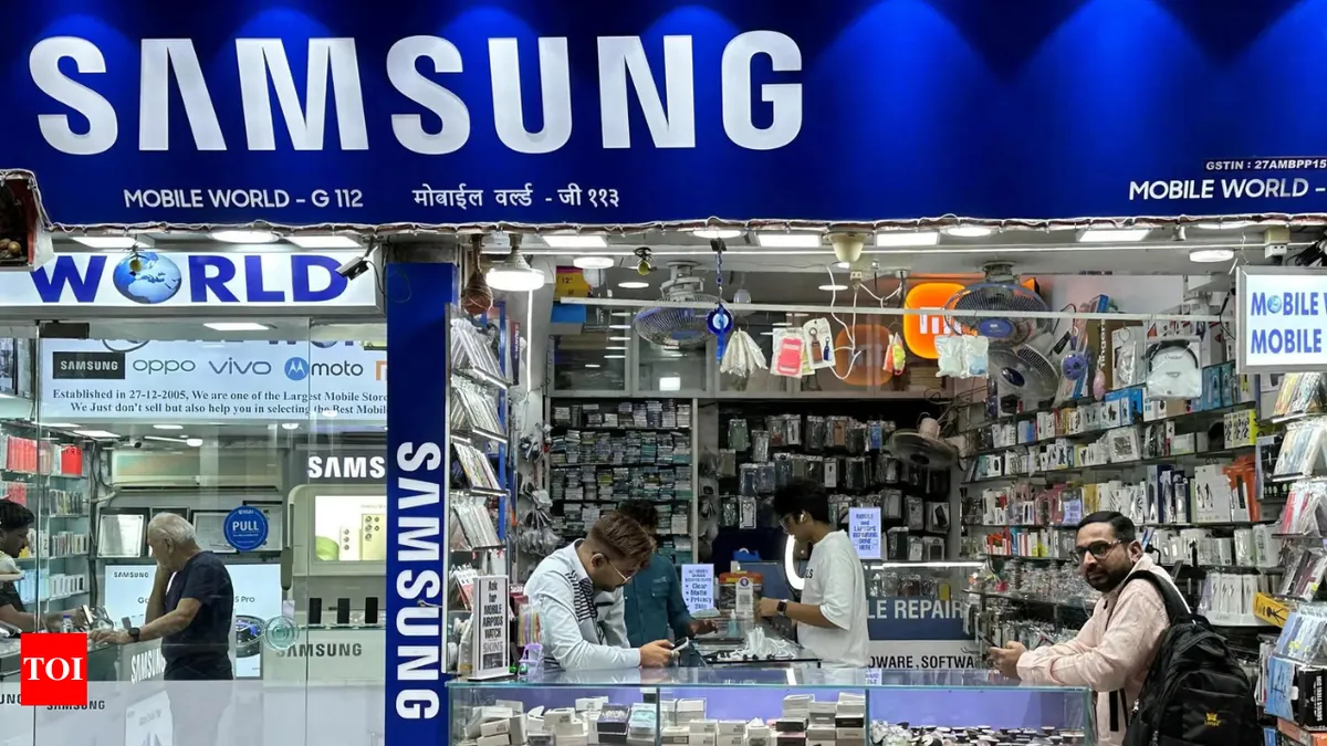 Samsung India Workers Strike for Second Day, Demanding Better Conditions