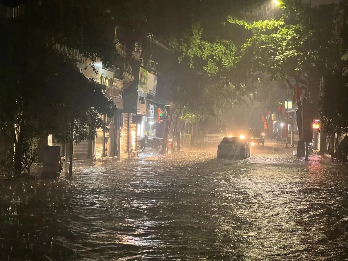 Rising Red River Threatens Hanoi as Typhoon Aftermath Continues