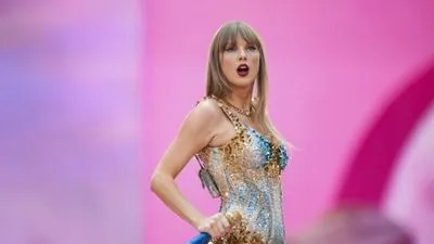 Taylor Swift Endorses Kamala Harris, Sparking Political Buzz