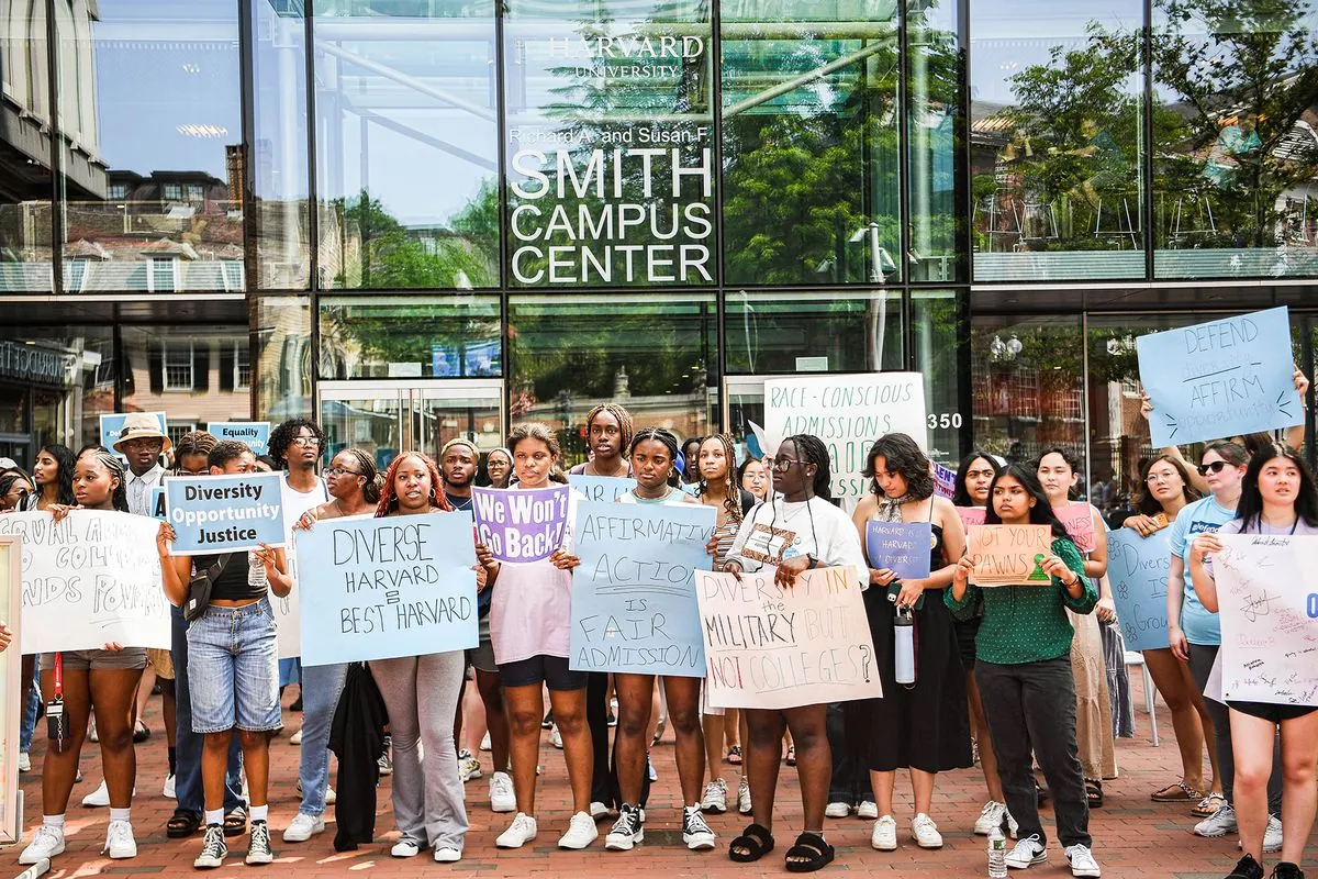 harvards-black-student-enrollment-drops-post-supreme-court-ruling