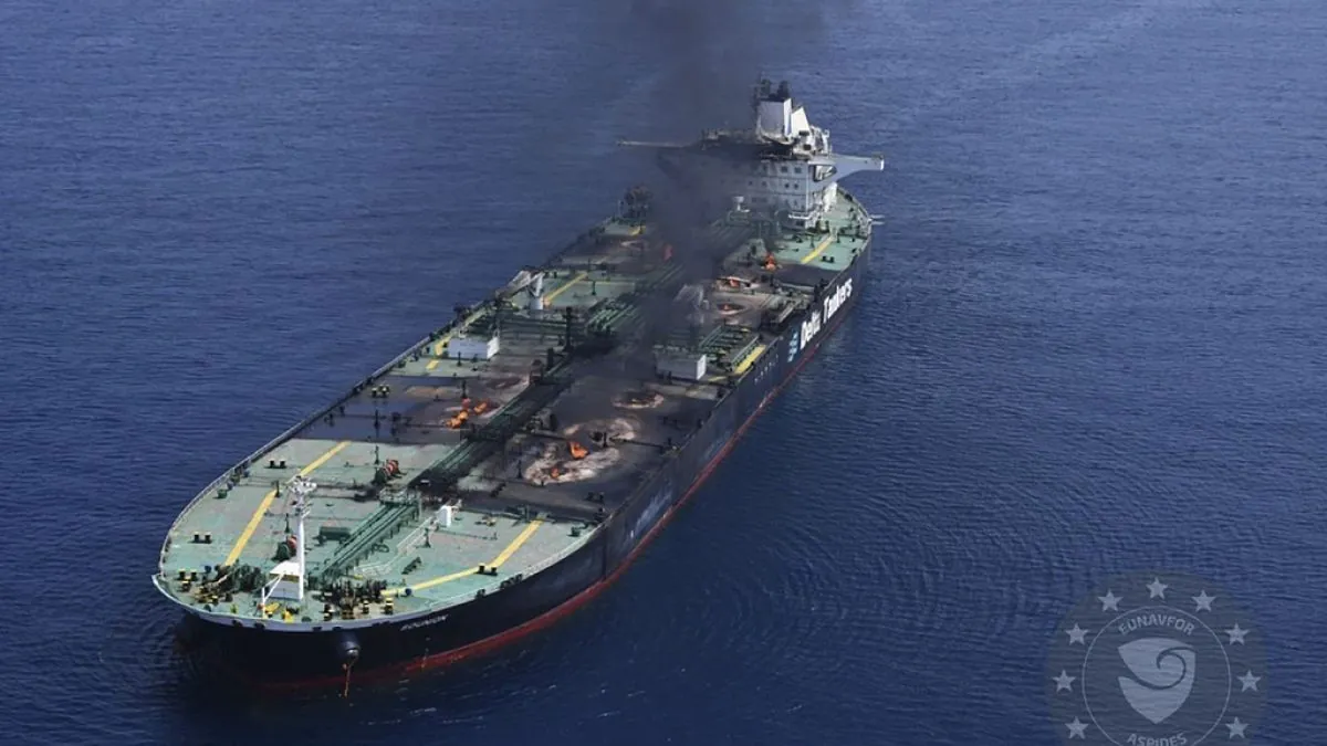 eu-naval-mission-aids-salvage-effort-for-attacked-oil-tanker-in-red-sea