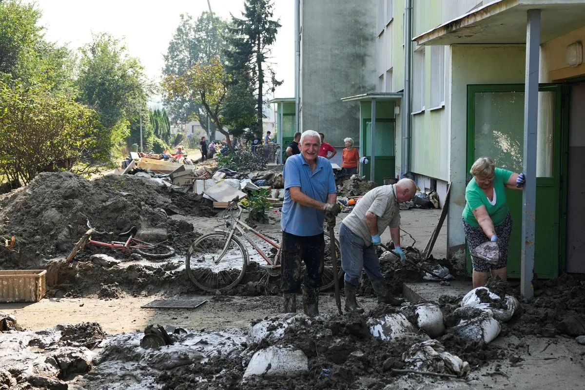 Polish Town Grapples with Devastating Floods, Questions Response