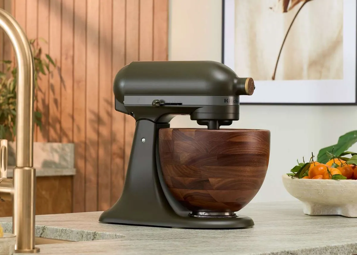 KitchenAid's New Evergreen Mixer: Style Over Substance?