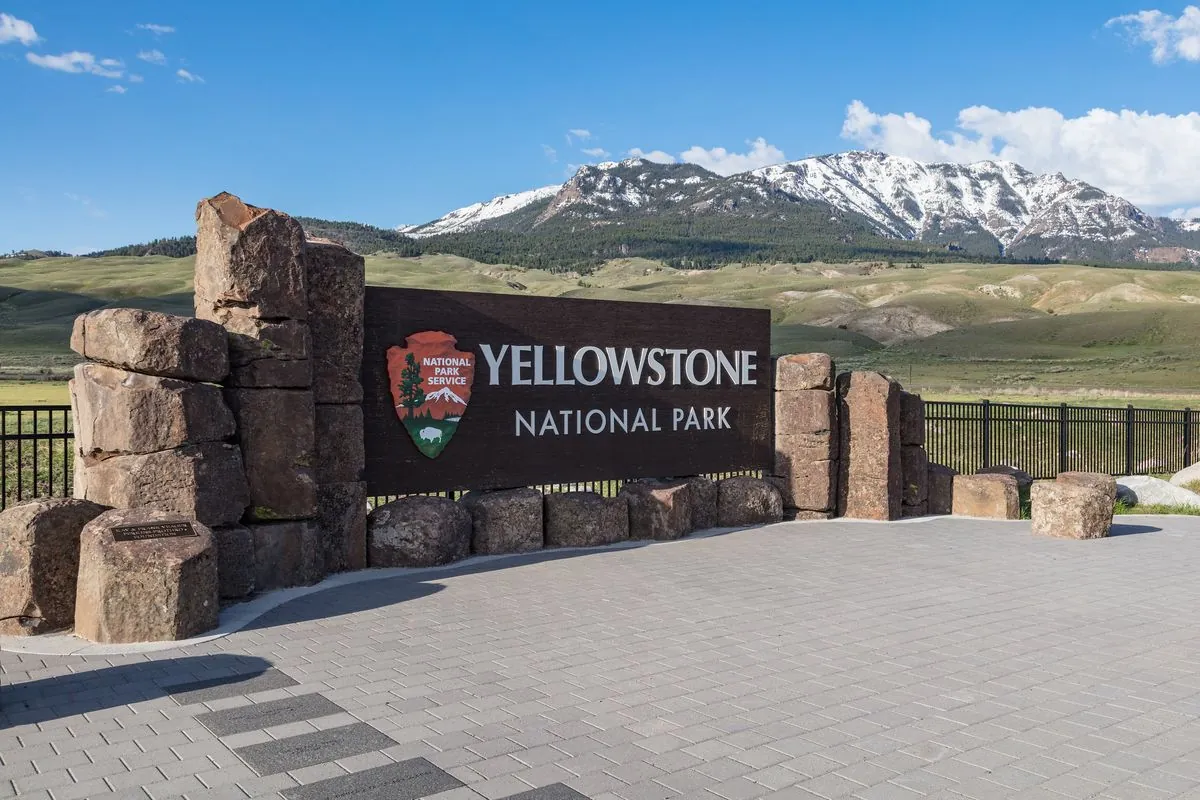 yellowstone-shooting-new-details-emerge-in-rare-park-incident