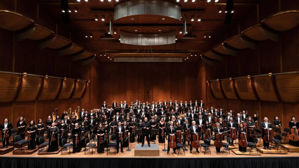 new-york-philharmonic-secures-30percent-pay-raise-in-three-year-deal