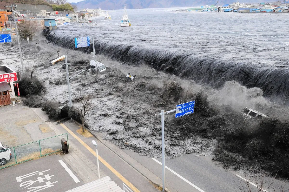 Minor Tsunami Hits Japanese Islands After Offshore Quake