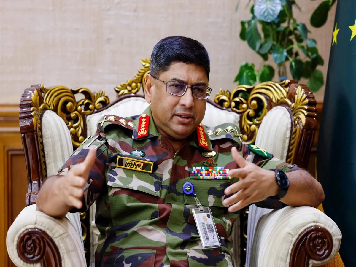 Bangladesh Army Chief Backs Interim Government, Outlines Democratic Transition