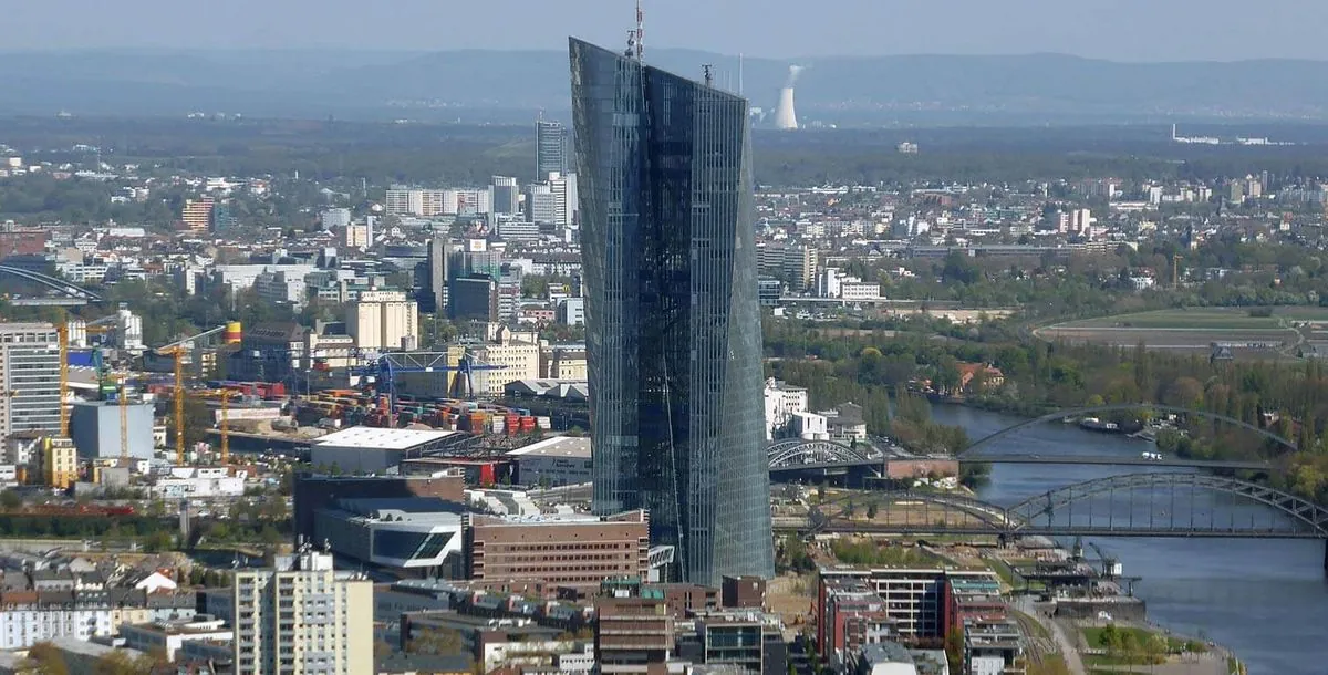 ecb-imposes-fines-on-banks-failing-climate-risk-disclosure-standards