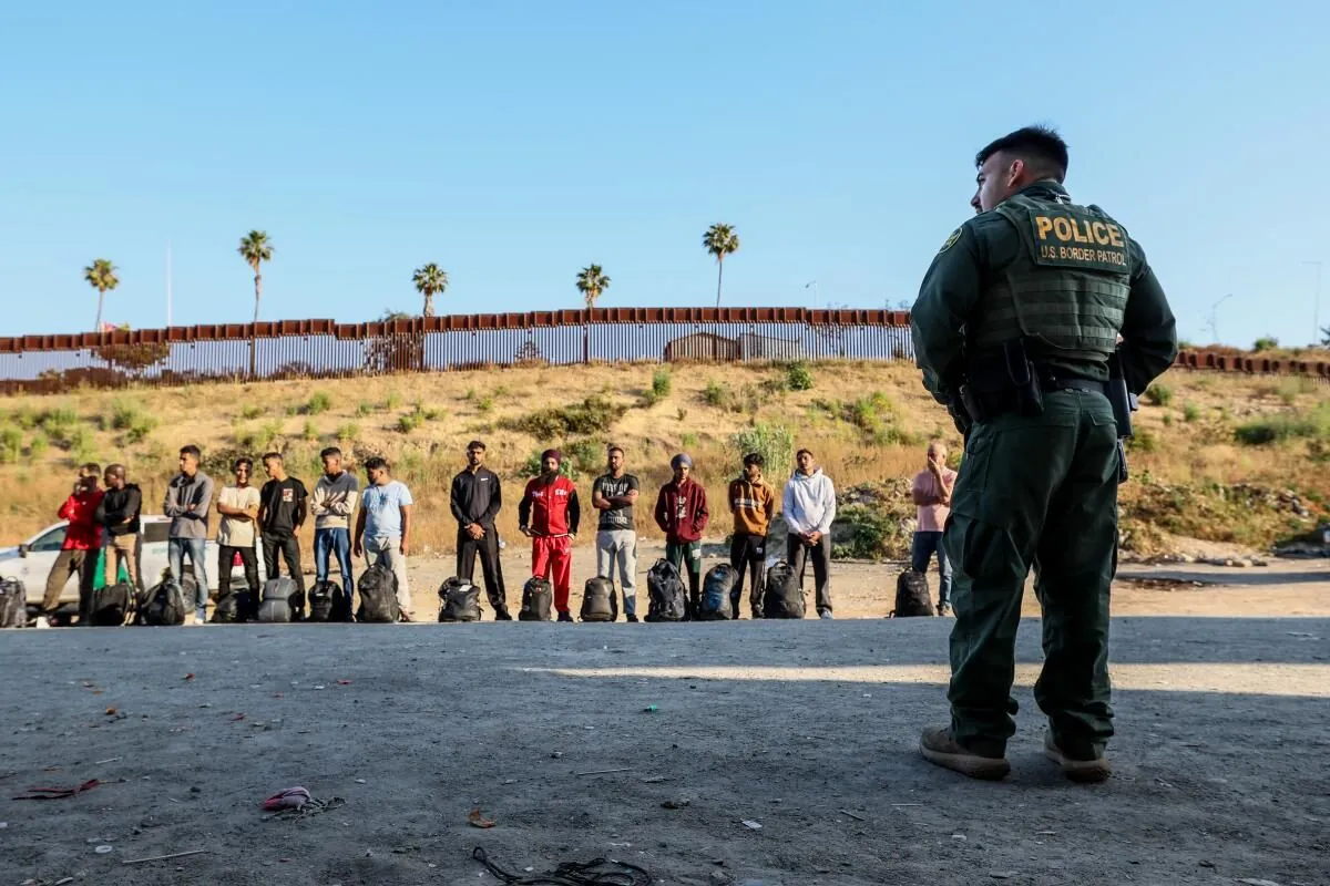 Biden Administration Tightens Asylum Rules at Southern Border