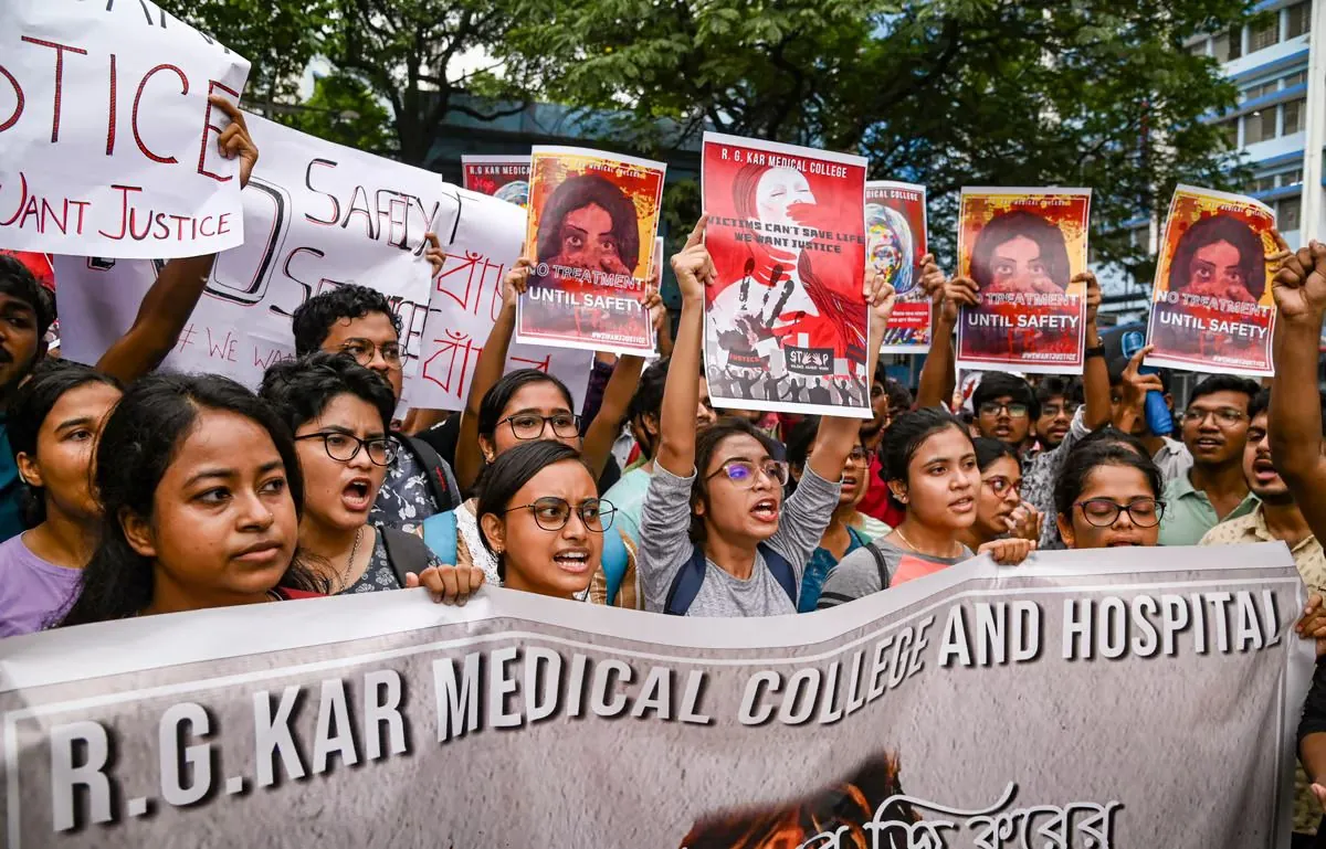 west-bengal-doctors-resume-full-strike-over-safety-concerns