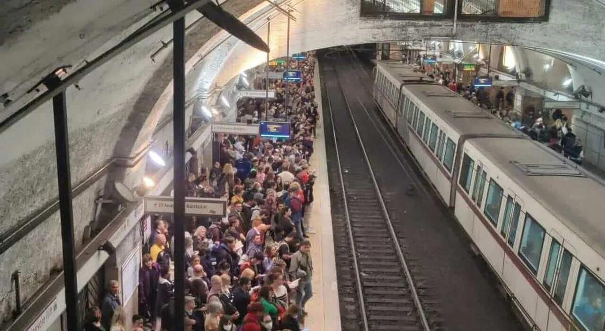 Rome Train Chaos: Technical Glitch Disrupts Italian Rail Network